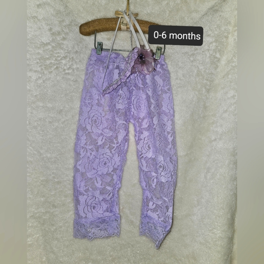 Lace pants with 2 headbands